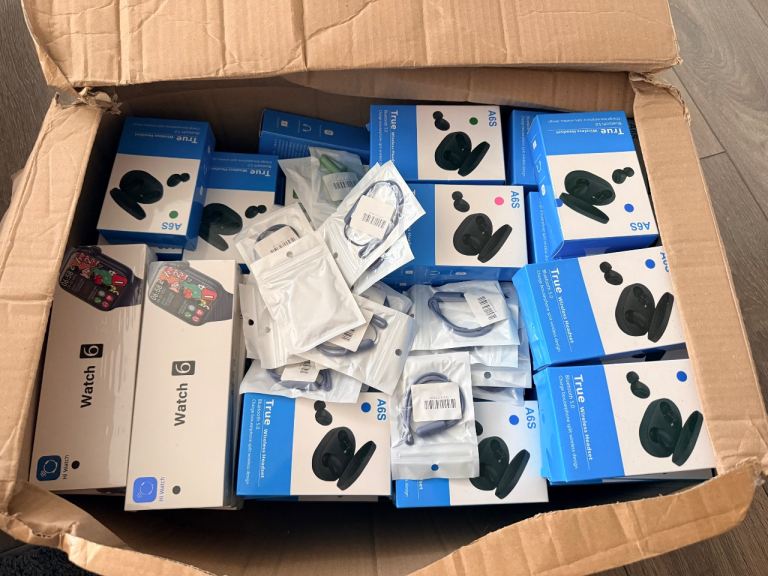 Box of headsets A6S wireless 5.0 Earphones/Headphones Pink/Green/Blue