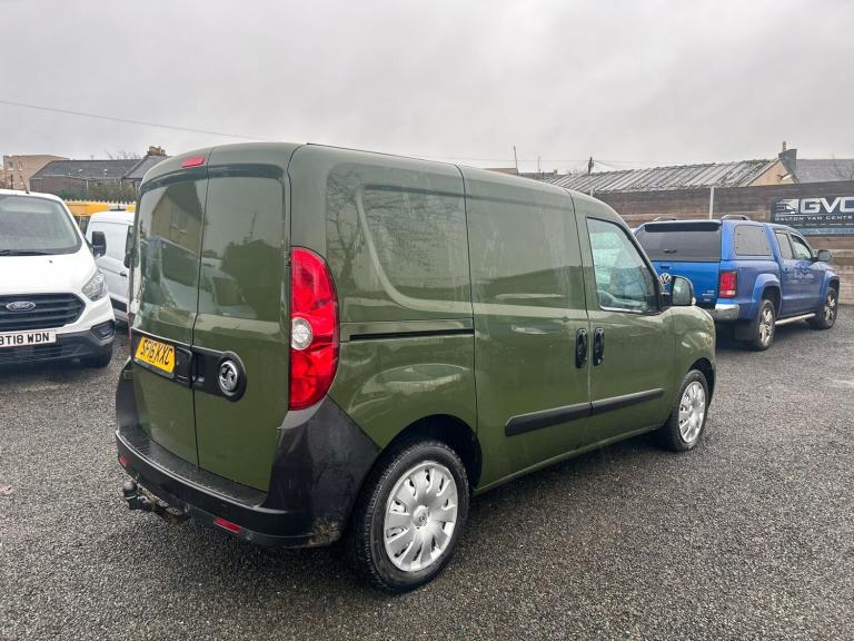 2016 Vauxhall Combo 2300 1.3 CDTI 16V H1 Crew Van PANEL VAN Diesel Manual