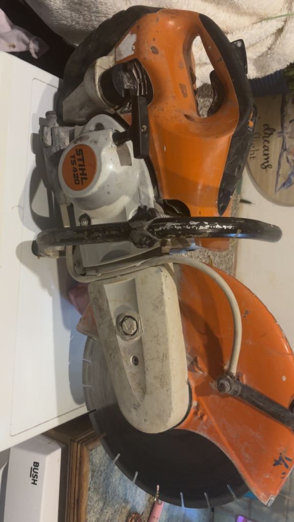STIHL TS 420 Disc Cutter – Orange, Fair Condition