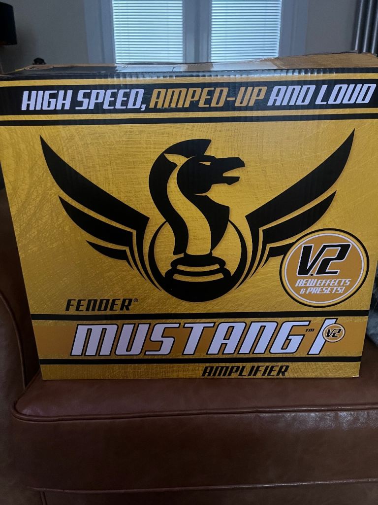 Fender mustang 1 V2 amplifier 