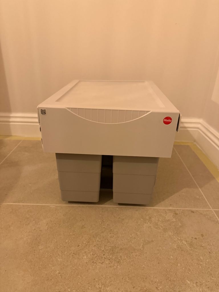 Hailo Integrated Kitchen Recycling Bin – Brand New