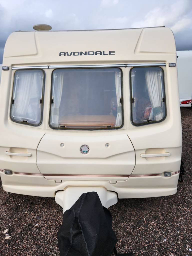 Avondale Rialto 390-2 