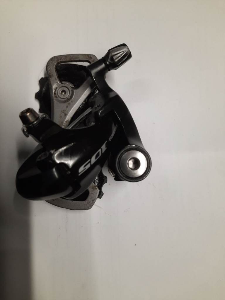 Shimano 105 10 speed derailleur for road bike / hybrid bicycle 