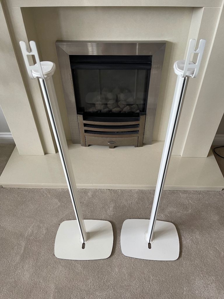2x Flexson floor stands for Sonos Play:1