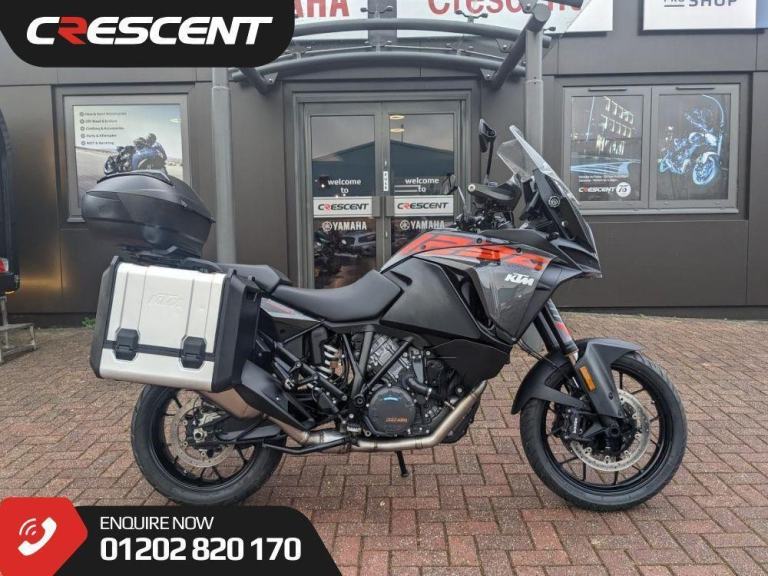 KTM 1290 SUPER ADVENTURE S 2018 - 3PC LUGGAGE - 6 SERVICE STAMPS - QUICKSHIFTER