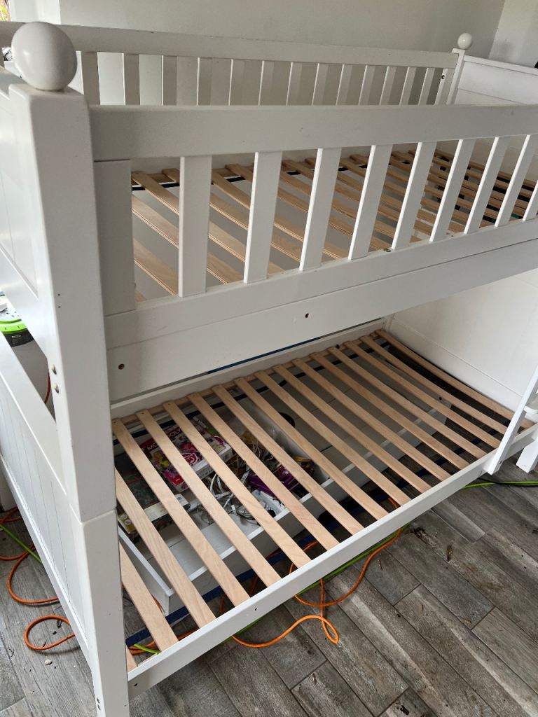 Child's ASpace New England Bunk Bed converting to 2 single beds
