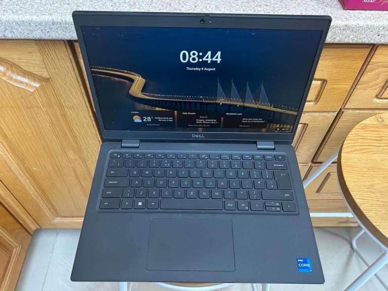 Dell Latitude 3420 - i7 11th Gen 16GB RAM 256GB SSD