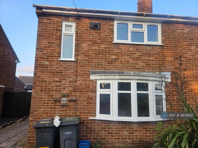 3 bedroom house in Lalleford Road, Luton, LU2 (3 bed) (#2972622)