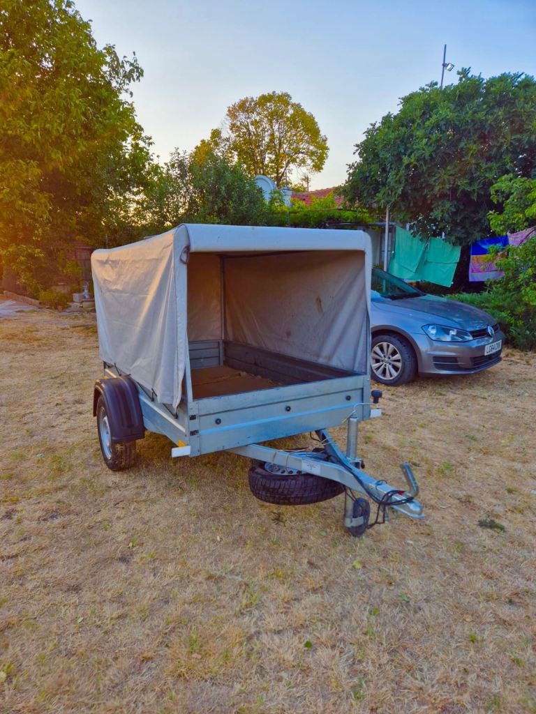 Camping trailer 750kg
