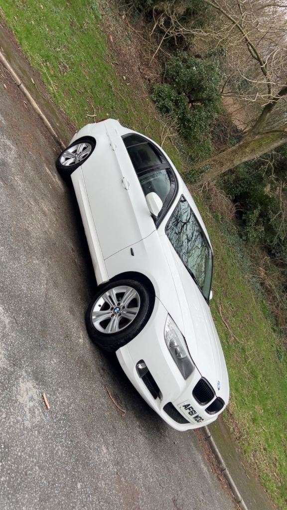 BMW, 3 SERIES, Saloon, 2011, Manual, 1995 (cc), 4 doors