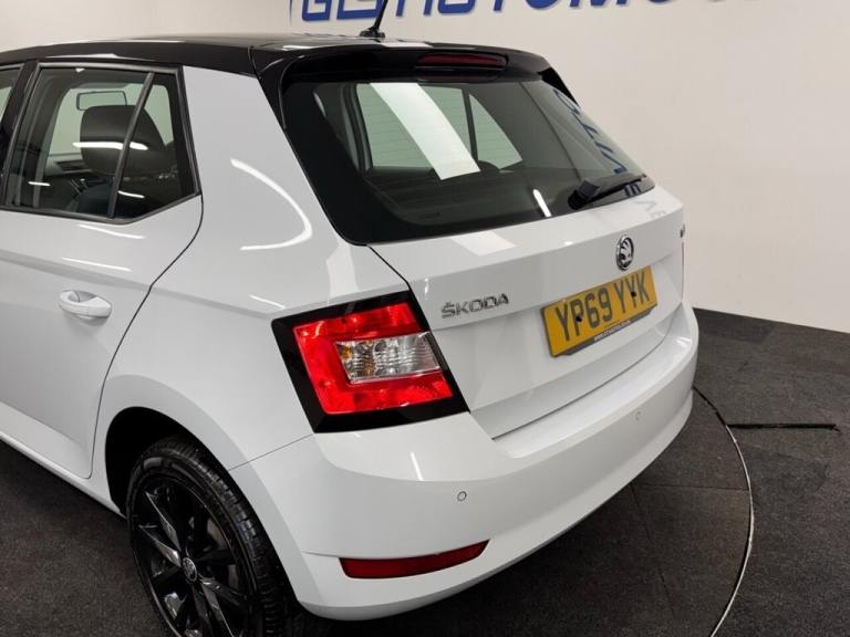 2019 Skoda Fabia 1.0 COLOUR EDITION FIVE DOOR 60 BHP + PARKING SENSORS Hatchback Petrol Manual