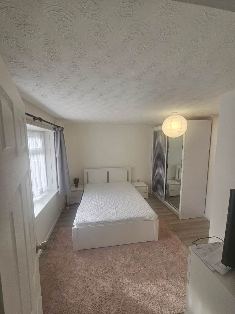 2 large double room rent in HARLOW CM19