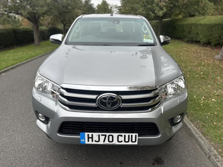 2020 Toyota Hilux D-4D Icon Pickup Diesel Manual