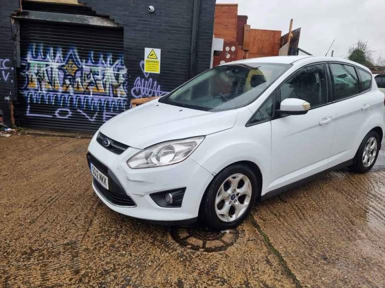 Ford C-Max 1.6 Petrol – Manual – ULEZ – Long MOT 2012 + Drives Superb + MUST SEE !!