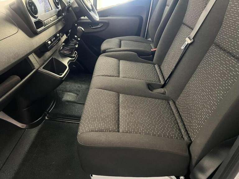 2023 Mercedes-Benz Sprinter 3.5t H2 Premium Van PANEL VAN DIESEL Manual