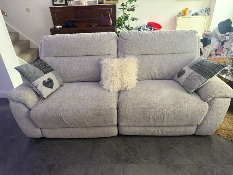 2 seater and 1 seater