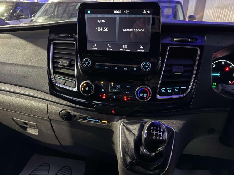 2022 Ford Transit Custom 2.0 Transit Custom 300 Limited EcoBlue 5dr Panel Van Diesel Manual