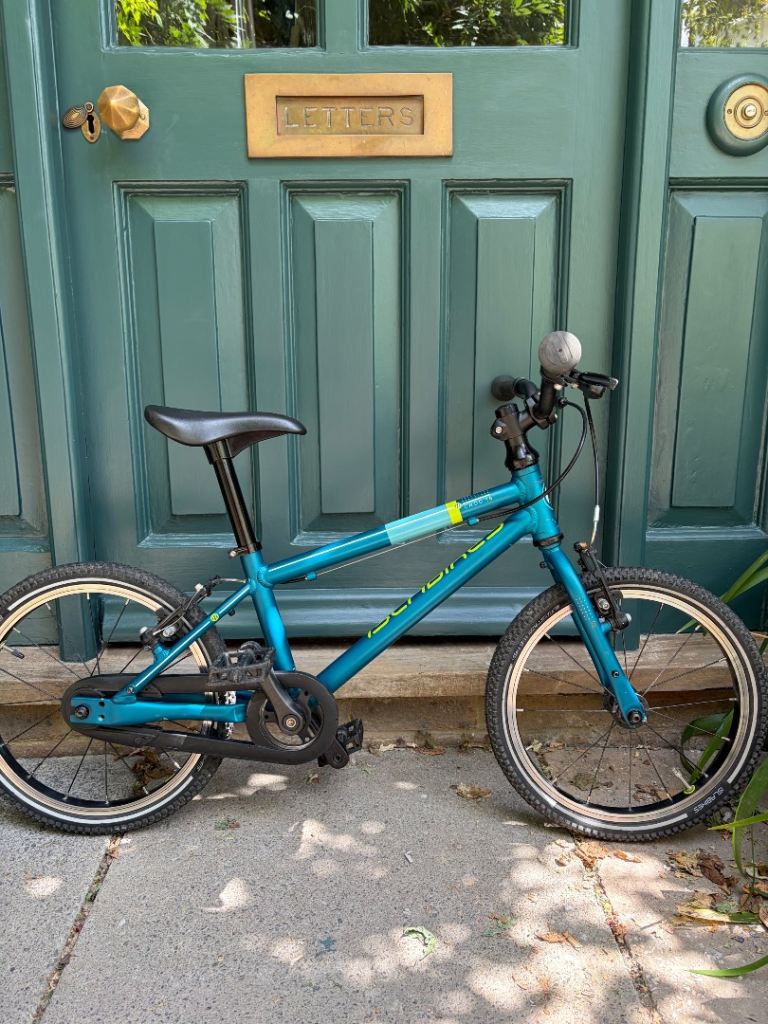 Islabikes Child’s Bike Cnoc 16 Age 3-5