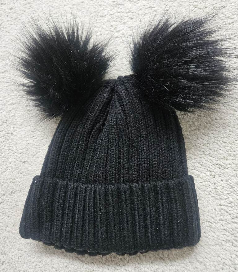 Girls black hat for 7-10 year old 