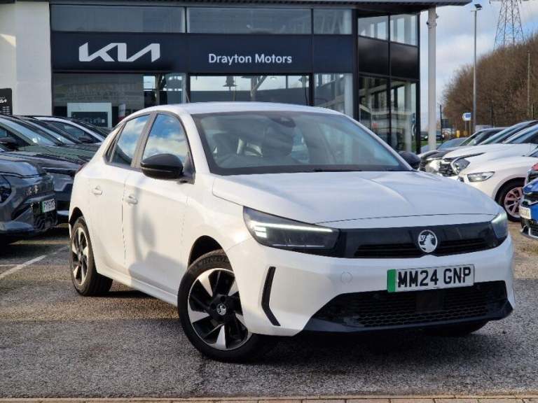 2024 Vauxhall Corsa 50kwh Design Hatchback 5dr Electric Auto (136 Ps) HATCHBACK Electric Automatic