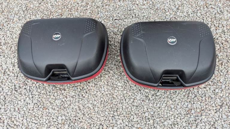 One Givi E360 Topbox / Side Pannier 
