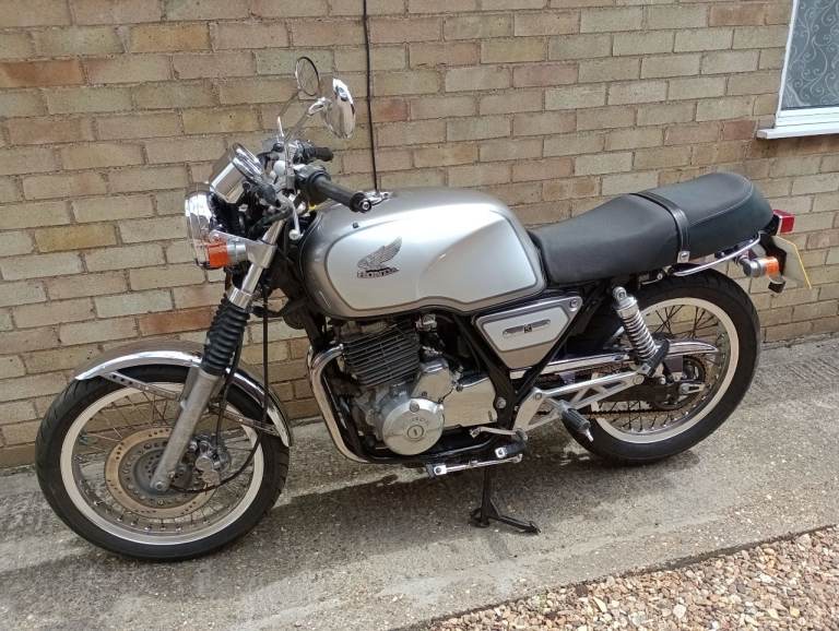 Honda GB400 TT rare bike MOT until July 2027