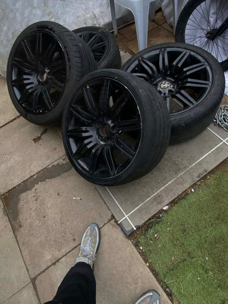 BMW 19 inch alloys
