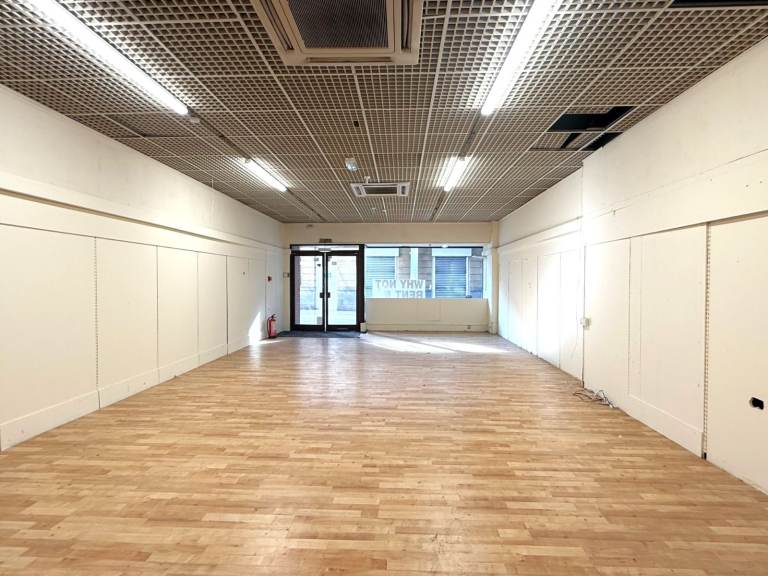 Restaurant/Café/Gaming/Shop/etc to let in South Shields Town Centre, NO VAT OR DEPOSIT