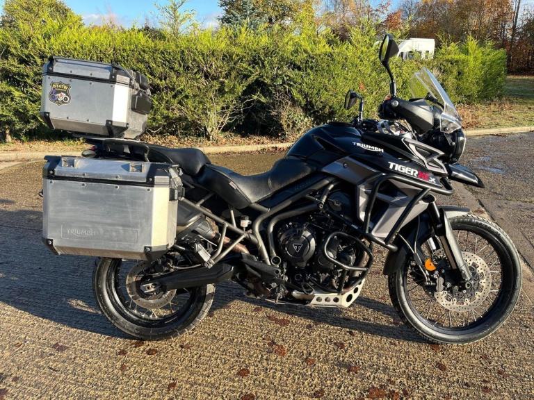 2018 18 TRIUMPH TIGER 800 XCX BLACK FULL LUGGAGE ABS ENDURO ADVENTURE TOURER
