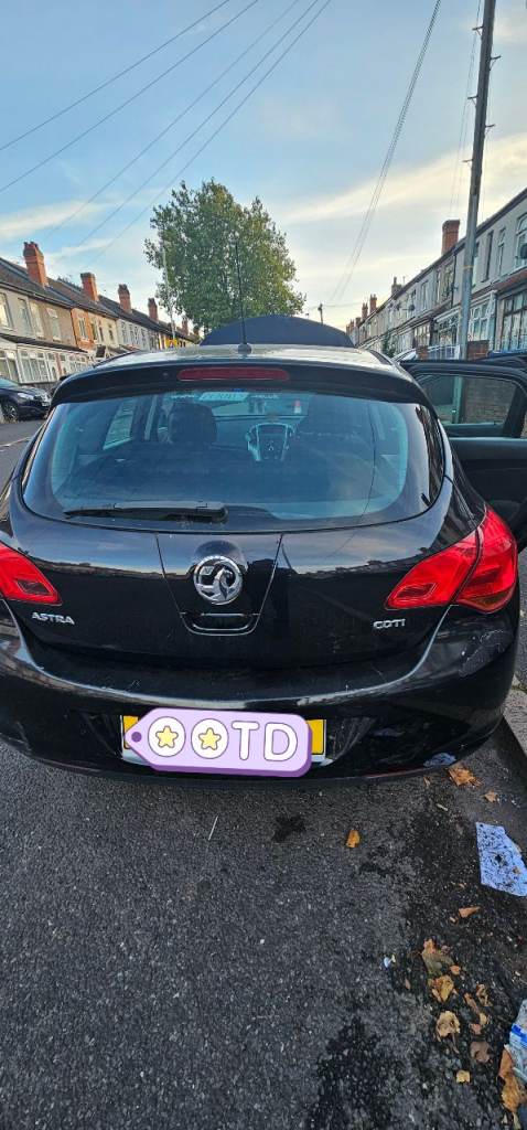 Vauxhall, ASTRA, Hatchback, 2011, Manual, 1686 (cc), 5 doors