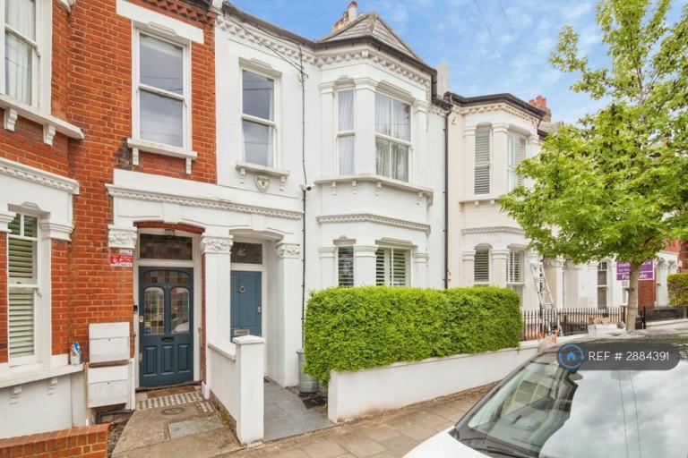 4 bedroom house in Cathles Road, London, SW12 (4 bed) (#2884391)