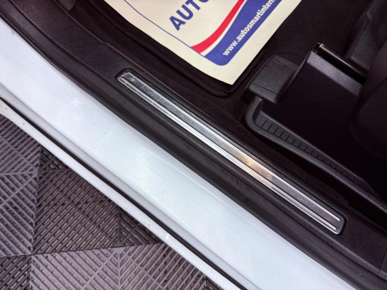 2016 Ford S-Max 1.5T EcoBoost Titanium Euro 6 (s/s) 5dr MPV Petrol Manual