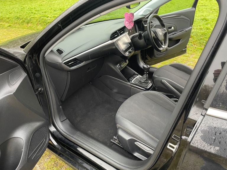 2021 Vauxhall Corsa Elite Nav turbo. 17k genuine miles. Top spec model.
