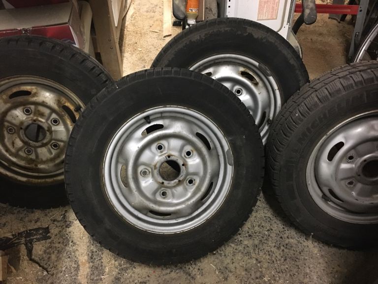 Ford Transit winter tyres with wheels 195/70R15C