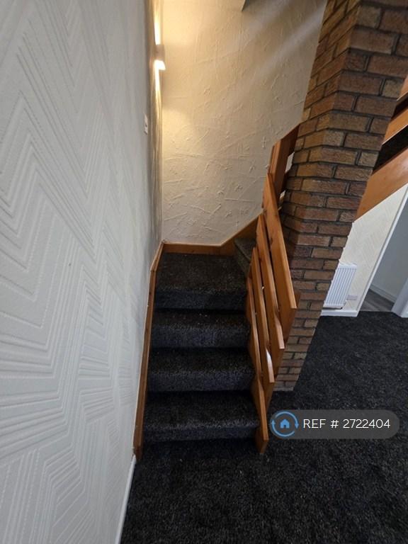 2 bedroom house in Liverpool Road, Platt Bridge, Wigan, WN2 (2 bed) (#2722404)