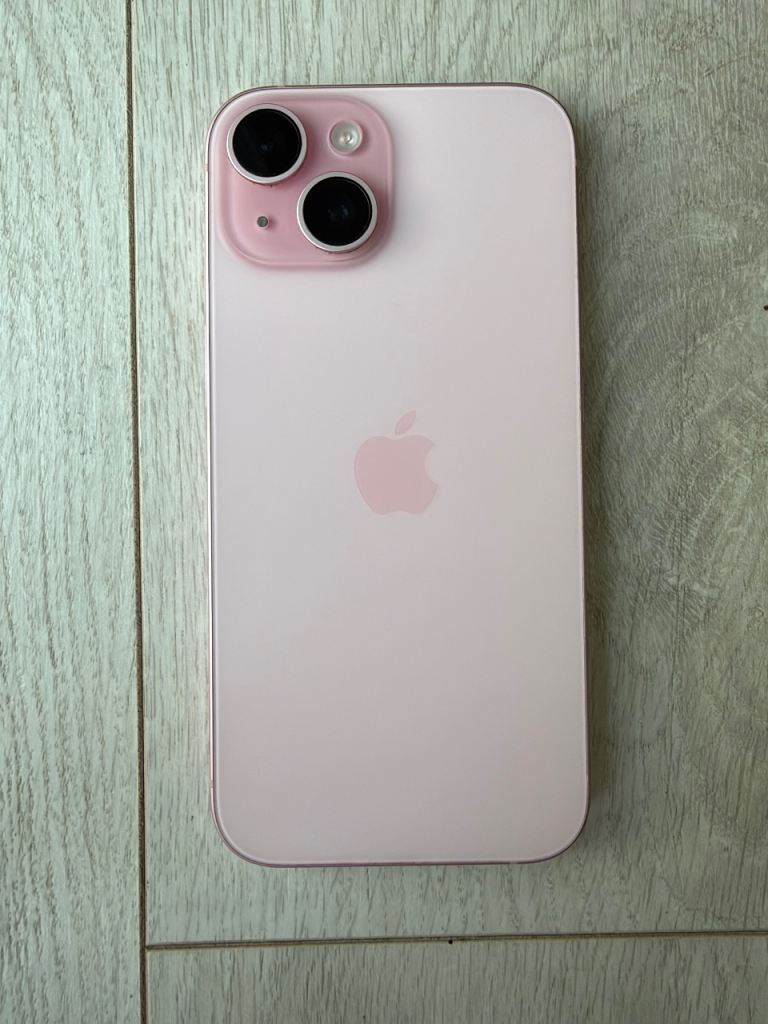 Apple iPhone 15- 128GB - Pink – Pristine Condition 💎 