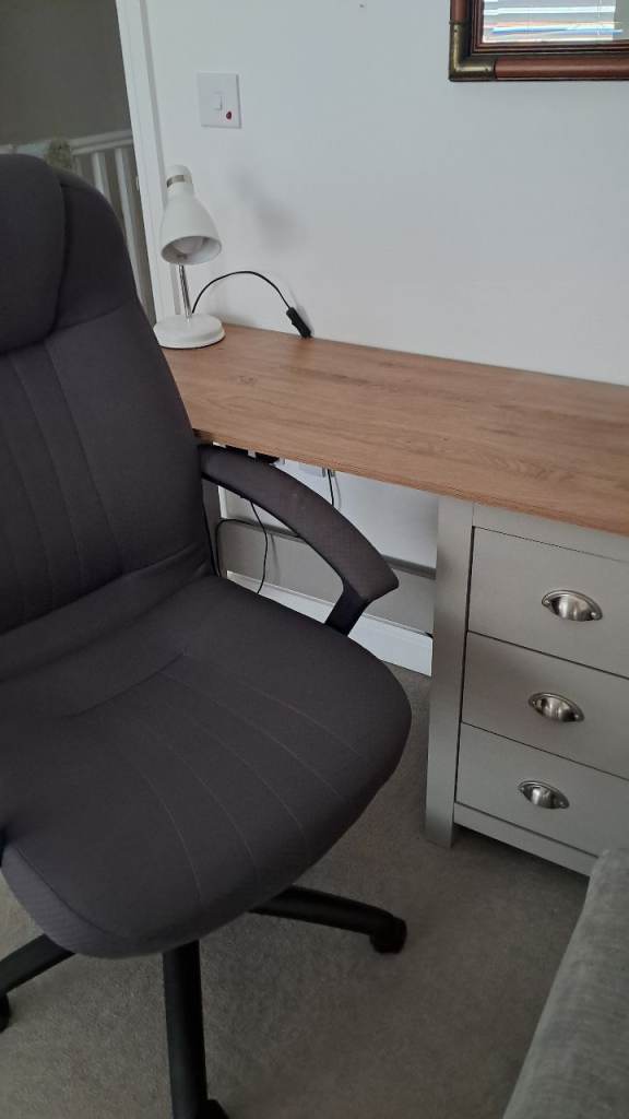 Office desk, chair and lamp 