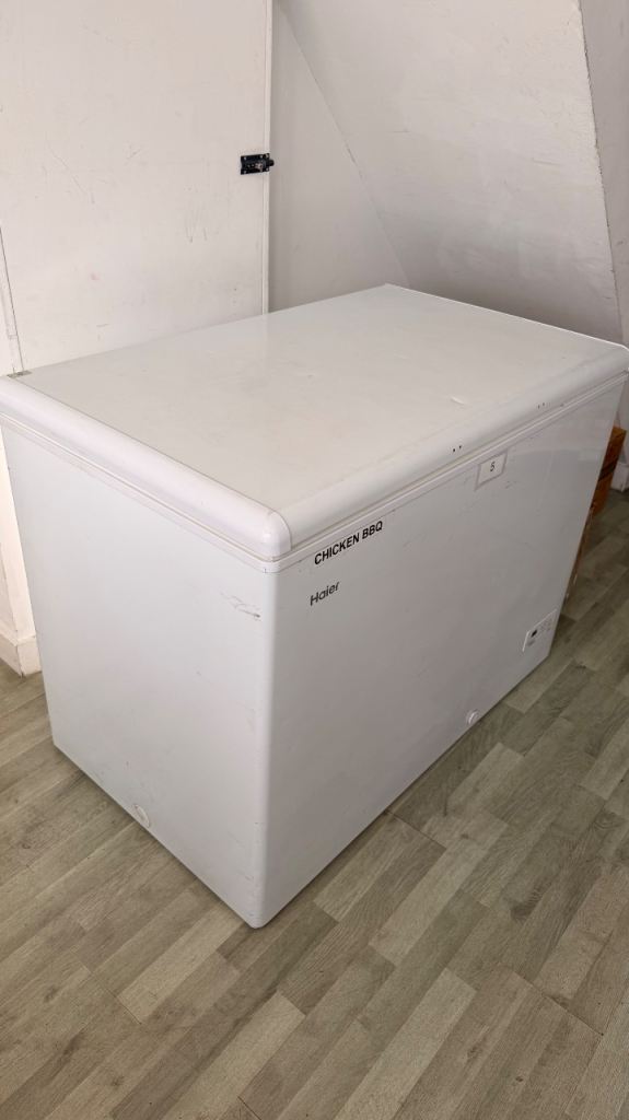Haier Chest Freezer 300L – Commercial Use – £100 Each (7 Available)