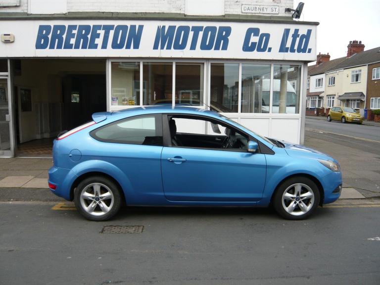 2009 Ford Focus 1.6 Zetec 3dr HATCHBACK Petrol Manual