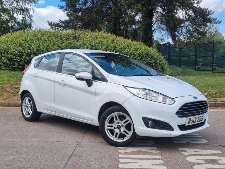 Ford, FIESTA, Hatchback, 2013, Semi-Auto, 1597 (cc), 5 doors