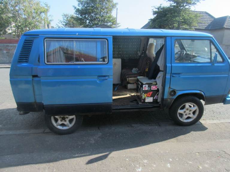 VW T-25, LHD 5-speed, 1900cc AAZ diesel w. added POWER! needs body work, mechanically superb. 