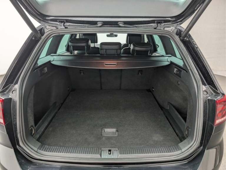 2021 Volkswagen Passat 2.0 TDI EVO R-Line Estate 5dr Diesel DSG Euro 6 (s/s) (150 ps) - CRUISE CO...