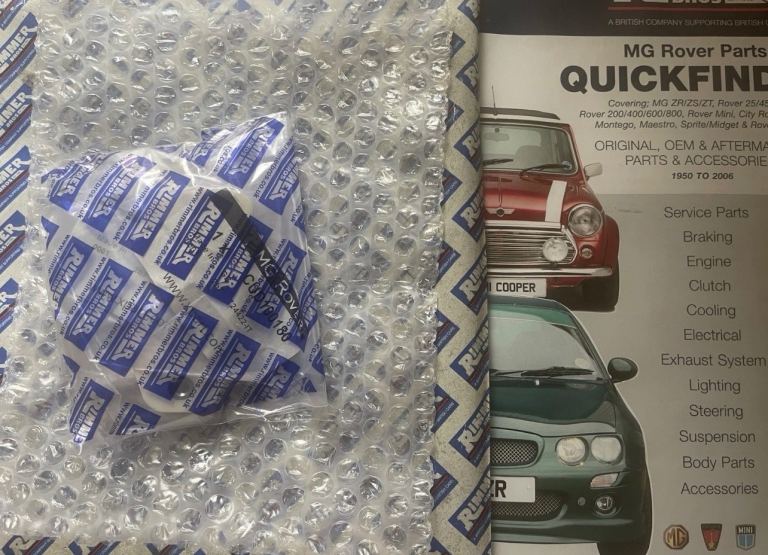 Rover 200/25/MG ZR Front Door Glass Regulator Holder CUD100180 MG Rover