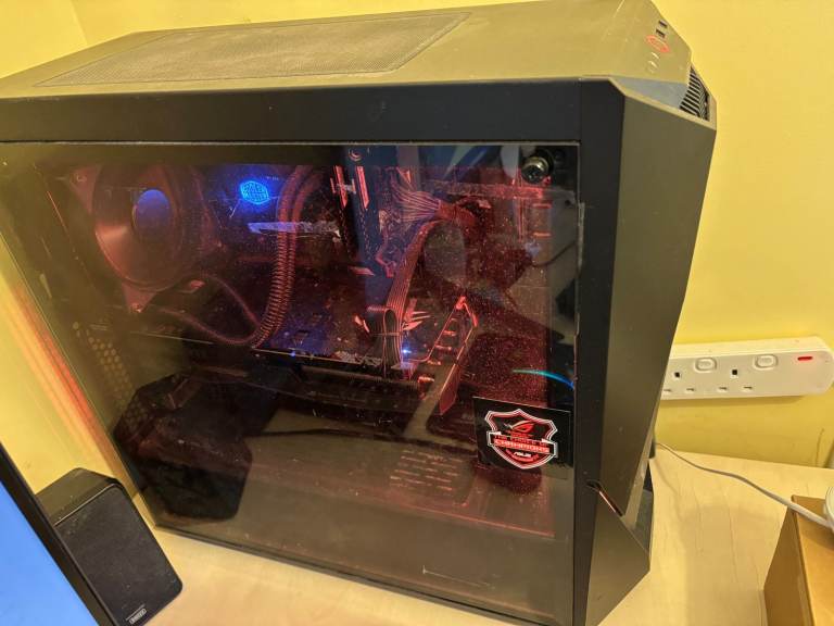 i7-9700, RTX 2070, 16GB RAM, Water-Cooled Gaming PC with Windows Pro 64 Bit