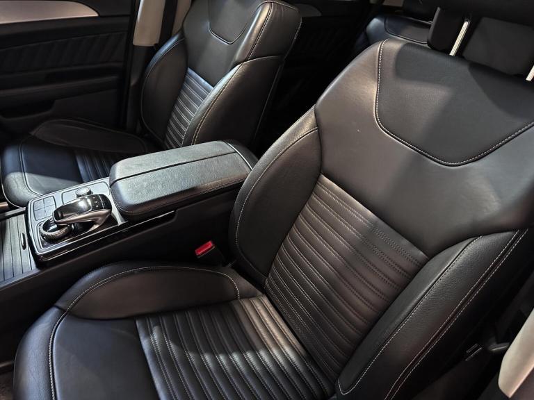 MERCEDES-BENZ GLE CLASS 3.0 GLE350d V6 AMG Line (Premium) G-Tronic 4MATIC Euro