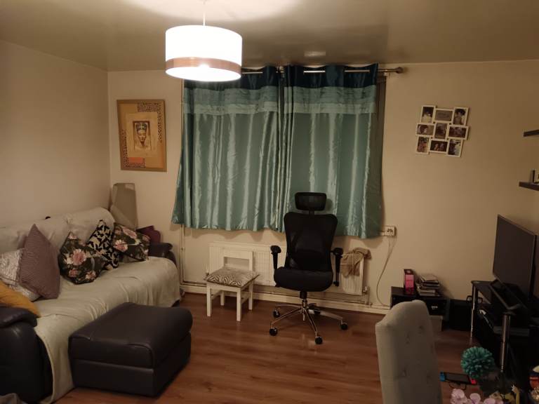 3 bed house in Cardiff on offer - Part of a 3 way swap.. 