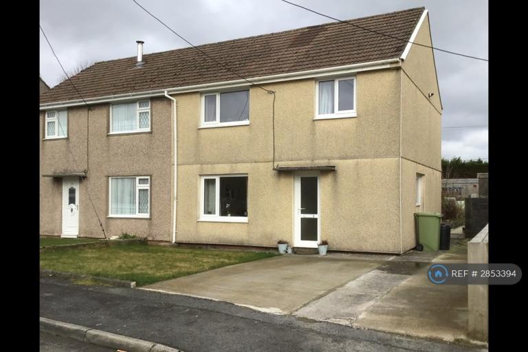 3 bedroom house in Is-Y-Llan, Carmarthen, SA32 (3 bed) (#2853394)