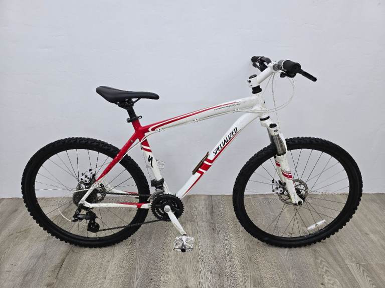 Specialized hardrock mens mountain bike size large 26 inch wheels 