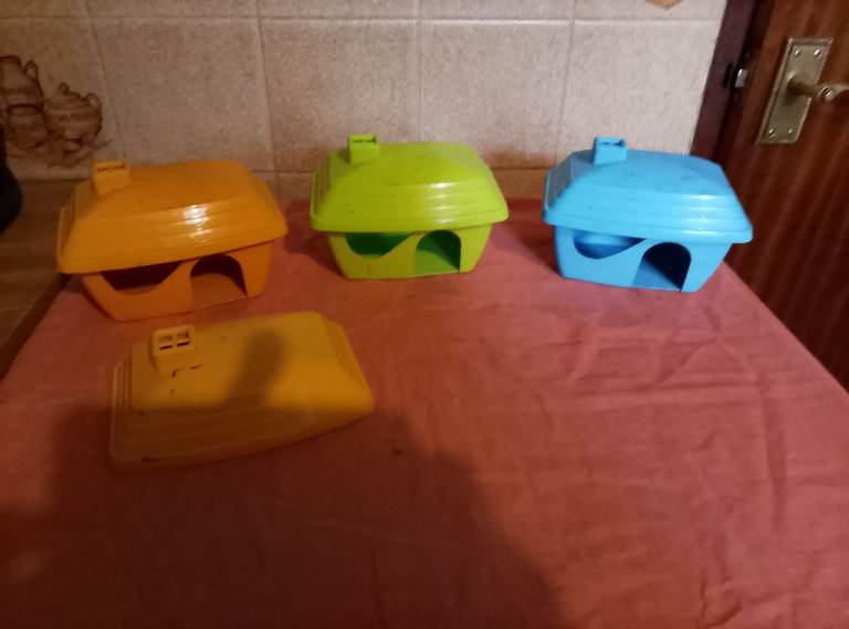 Hamster/mouse, cage accessories,50p each