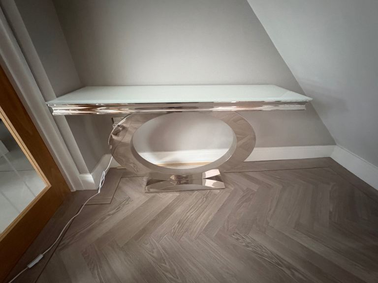 Glass console table 